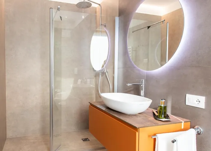 Re Ottone Nocleg ze śniadaniem 4*