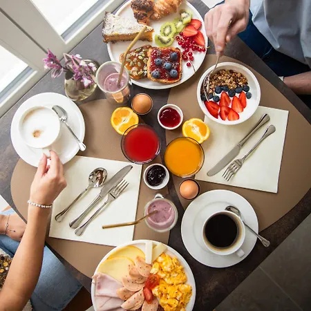 Re Ottone 4* Лацизе